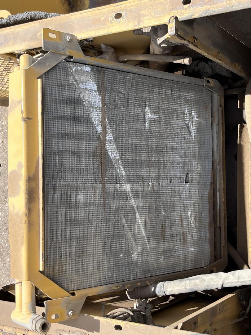 ./imagenes/INVOICE/2019/16430/PAVIMENTADORA CATERPILLAR AP-1055B PARA REFACCIONES (19).JPG